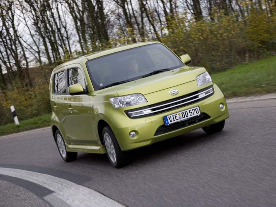  Daihatsu Materia 2006 года  (фото 11 из 16)